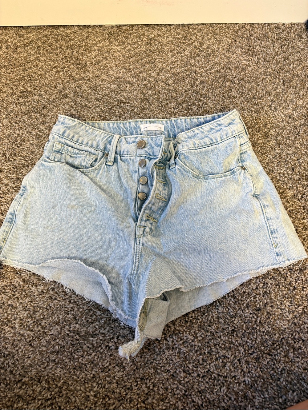 Good American Light Wash High Rise Button-Fly Denim Shorts